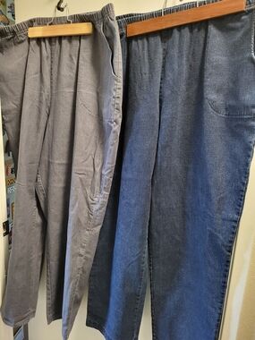 2 Pair Croft & Barrow Womans Plus 3X Short Pull On Jeans